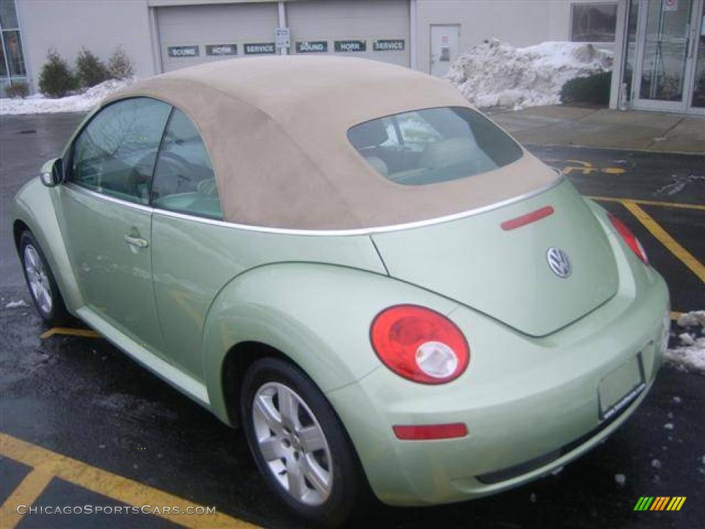 2007 Volkswagen New Beetle 2.5 Convertible In Gecko Green Metallic 