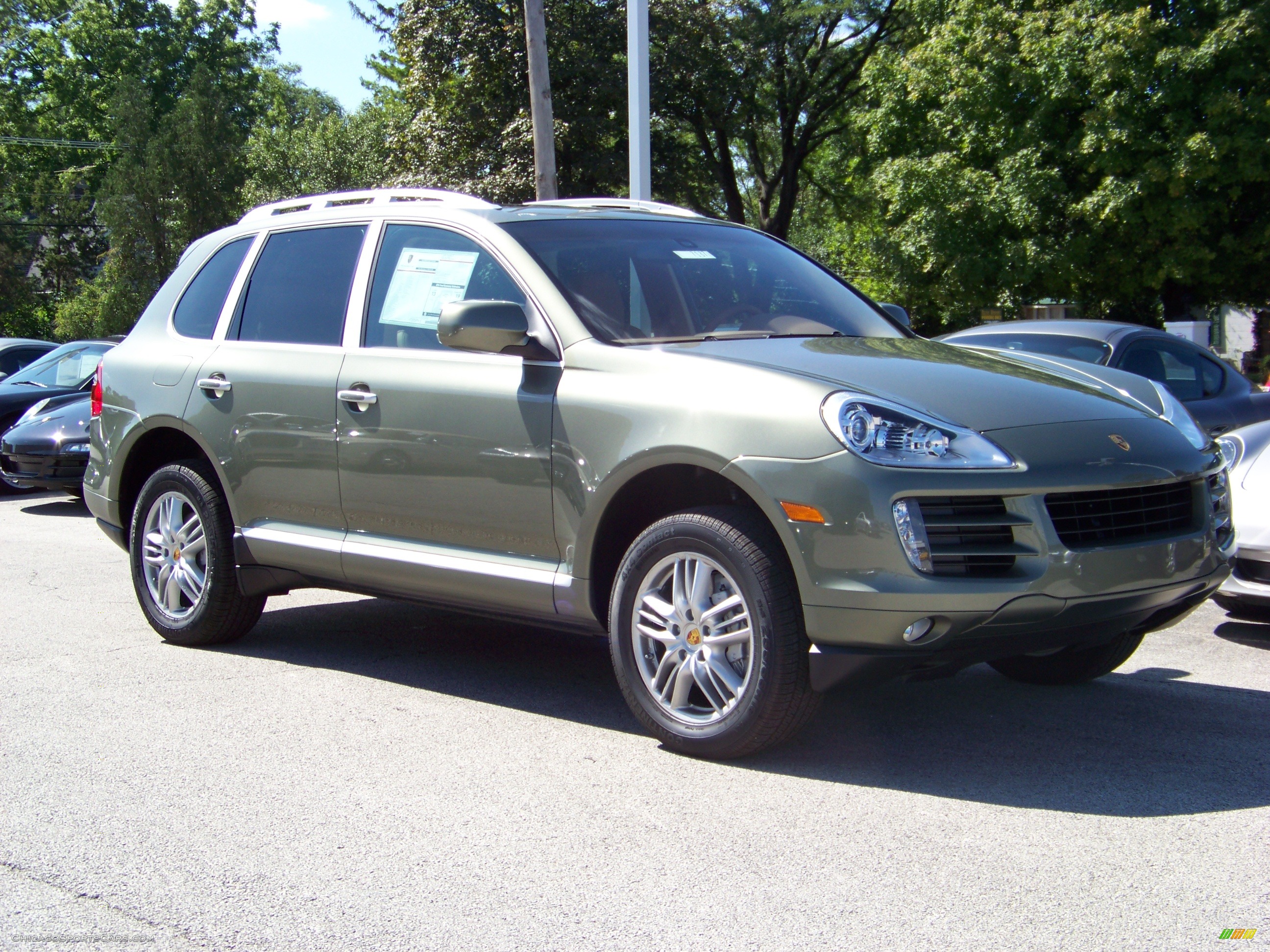 2009 Porsche Cayenne S in Olive Green Metallic photo #4 ...