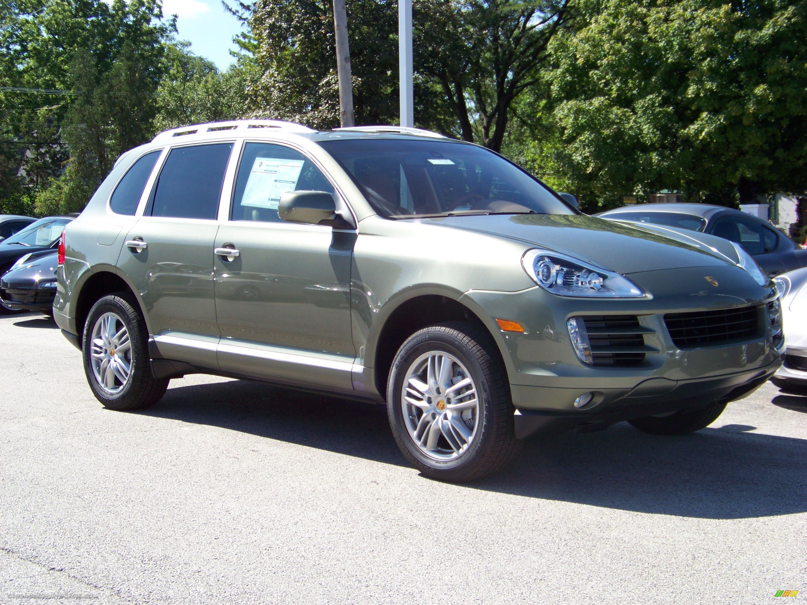 2009 Cayenne S - Olive Green Metallic / Havanna/Sand Beige photo #4