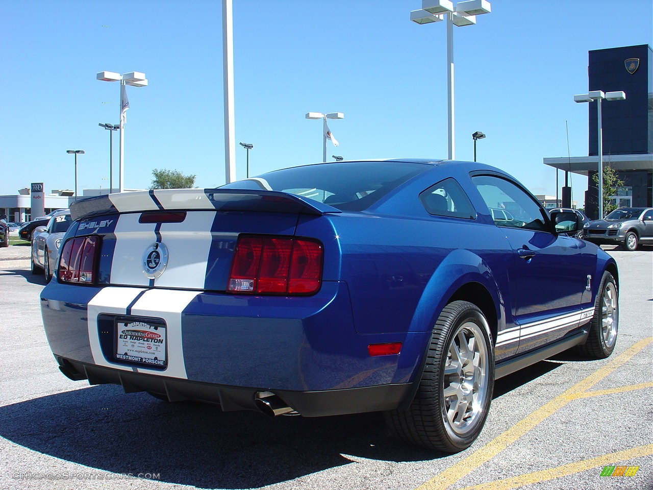 Ford Mustang gt500 зад