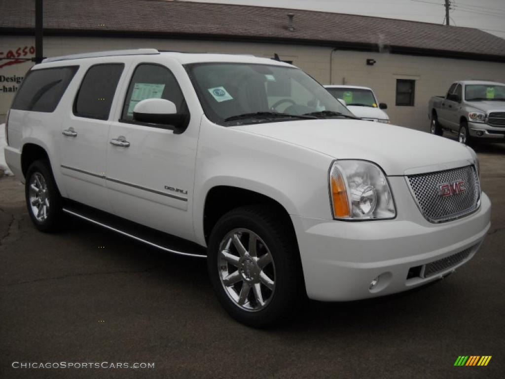 2010 Gmc Yukon Xl Denali Awd In Summit White Photo 6 162735