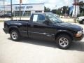Chevrolet S10 LS Regular Cab in Onyx Black