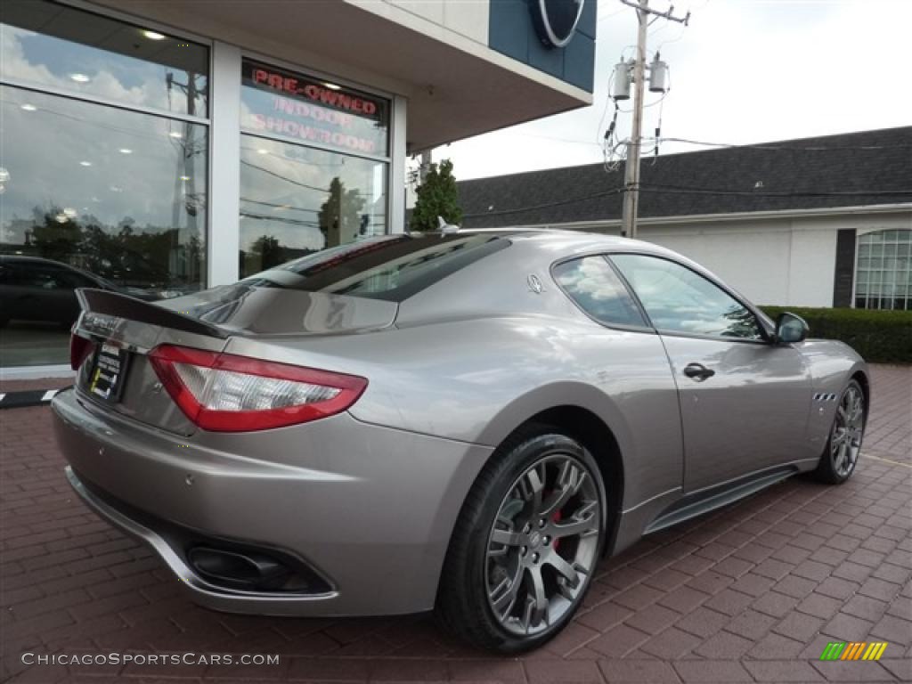 2010 GranTurismo S - Grigio Nuvolari (Grey) / Nero photo #2