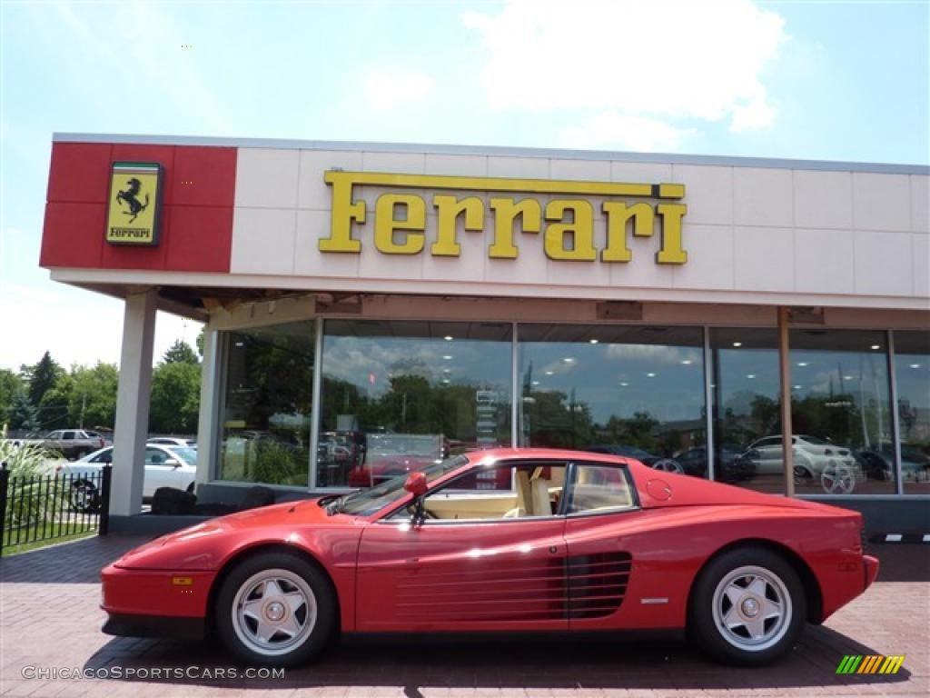 Red / Cream Ferrari Testarossa 