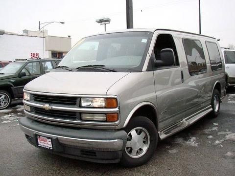 Light Pewter Metallic 2001 Chevrolet Express 1500 Passenger Conversion Van Light Pewter Metallic 2001 Chevrolet Express 1500 Passenger Conversion Van