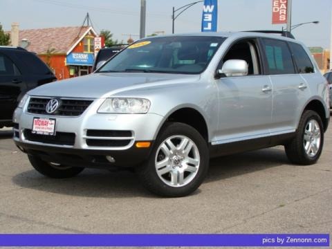 Reflex Silver Metallic 2004 Volkswagen Touareg V8