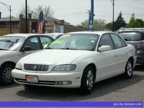 Ivory White 2000 Cadillac Catera 