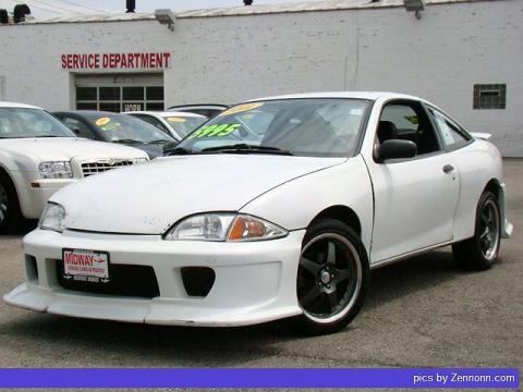 Bright White 2001 Chevrolet Cavalier Coupe