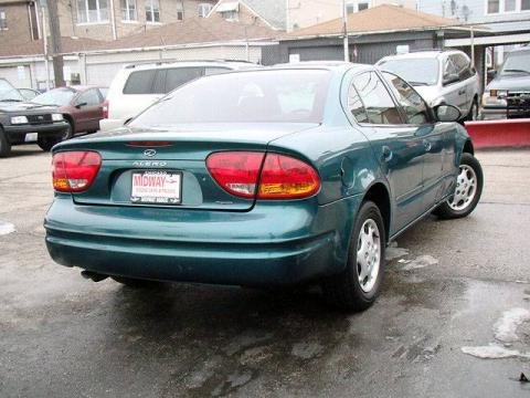 Jade Green Metallic 1999 Oldsmobile Alero GX Sedan