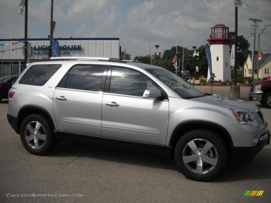 Quicksilver Metallic / Light Titanium GMC Acadia SLT