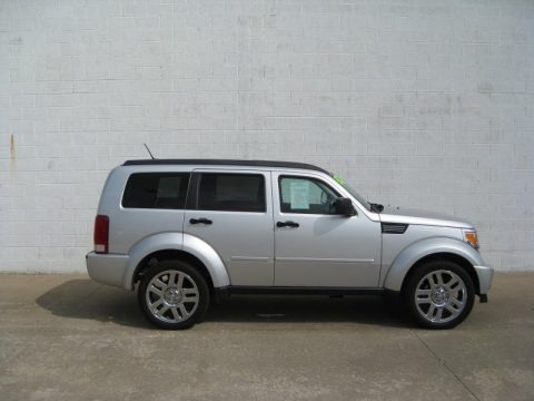 Bright Silver Metallic 2008 Dodge Nitro SLT 4x4 Bright Silver Metallic 2008 Dodge Nitro SLT 4x4