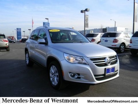 Reflex Silver Metallic 2009 Volkswagen Tiguan SE Reflex Silver Metallic 2009 Volkswagen Tiguan SE
