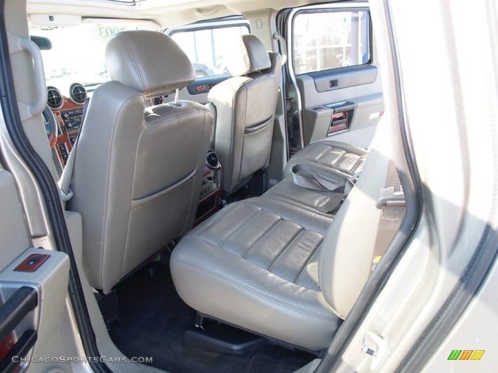 2003 H2 SUV - Pewter Metallic / Wheat photo #20 2003 H2 SUV - Pewter Metallic / Wheat photo #20