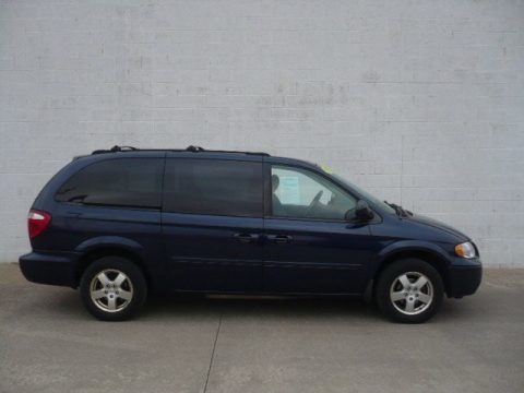Midnight Blue Pearl 2005 Dodge Grand Caravan SXT