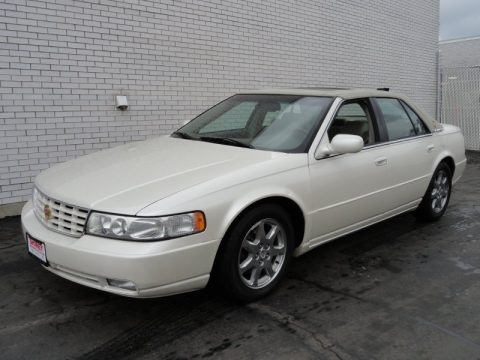 White Diamond 2003 Cadillac Seville STS White Diamond 2003 Cadillac Seville STS