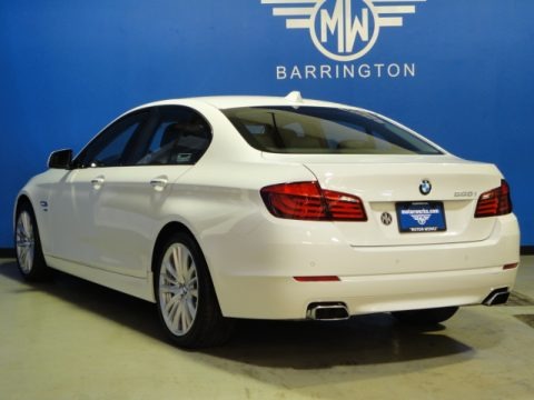Alpine White 2011 BMW 5 Series 550i xDrive Sedan Alpine White 2011 BMW 5 Series 550i xDrive Sedan