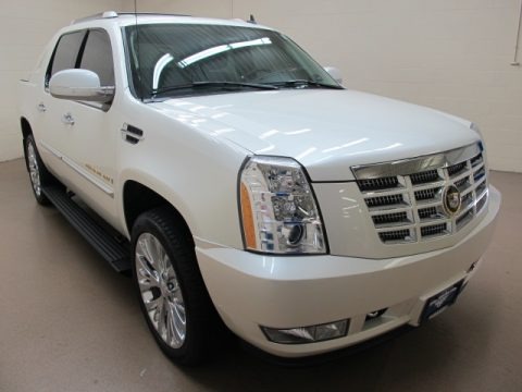 White Diamond 2007 Cadillac Escalade EXT AWD