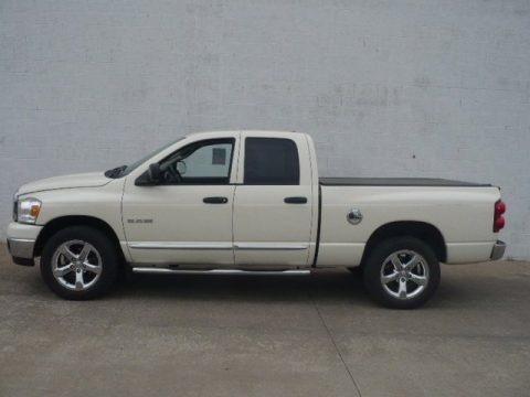 Cool Vanilla White 2008 Dodge Ram 1500 Big Horn Edition Quad Cab Cool Vanilla White 2008 Dodge Ram 1500 Big Horn Edition Quad Cab