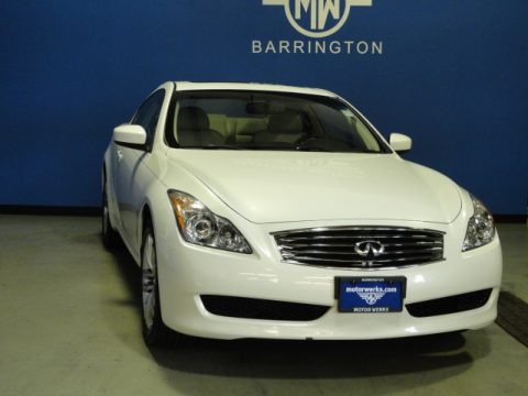 Moonlight White 2009 Infiniti G 37 x Coupe Moonlight White 2009 Infiniti G 37 x Coupe