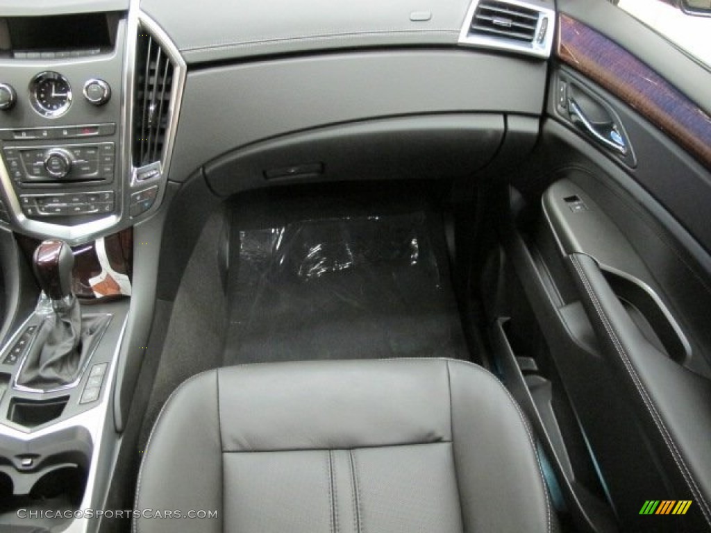 2012 SRX Luxury AWD - Black Ice Metallic / Shale/Brownstone photo #26