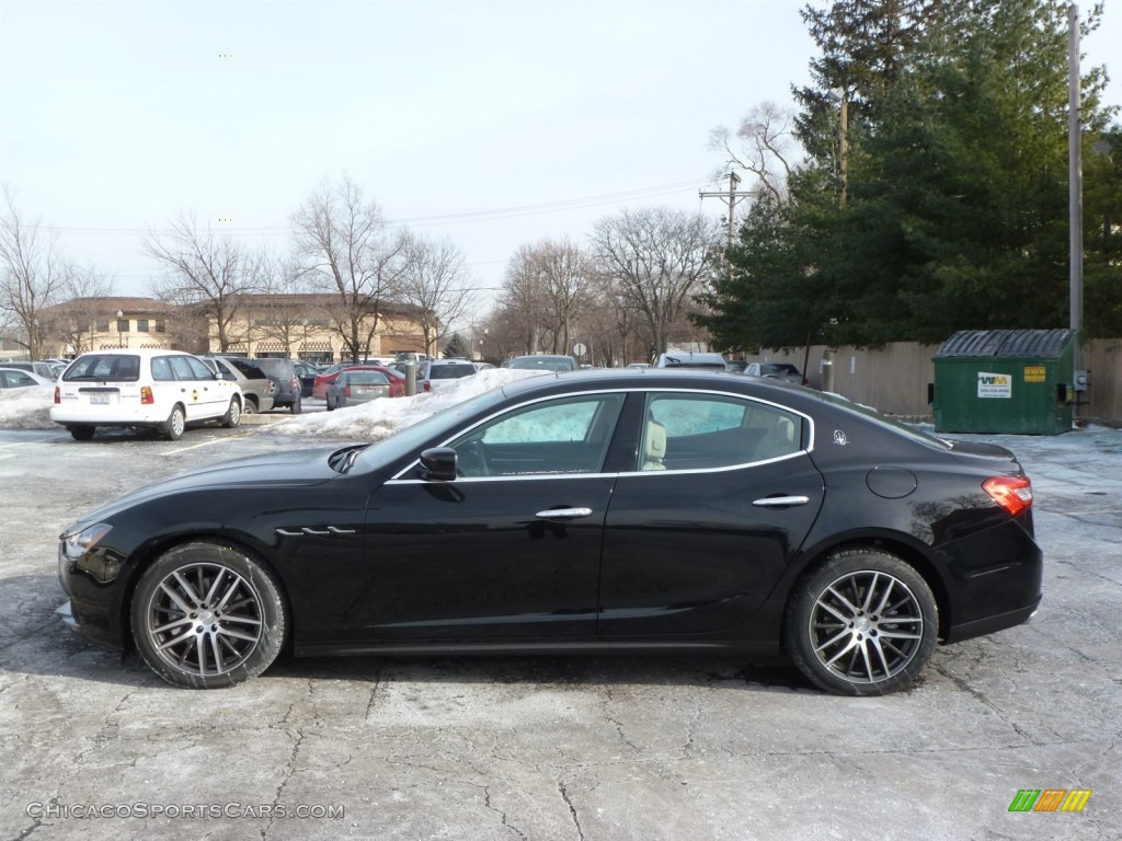 maserati ghibli 12v black