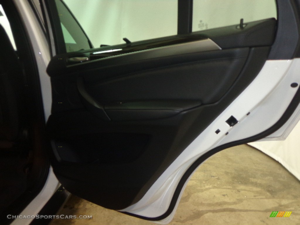2013 X5 xDrive 35d - Alpine White / Black photo #22