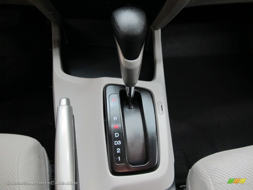 2012 Civic LX Sedan - Polished Metal Metallic / Beige photo #32