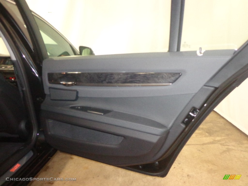 2013 7 Series 740Li xDrive Sedan - Black Sapphire Metallic / Black photo #30