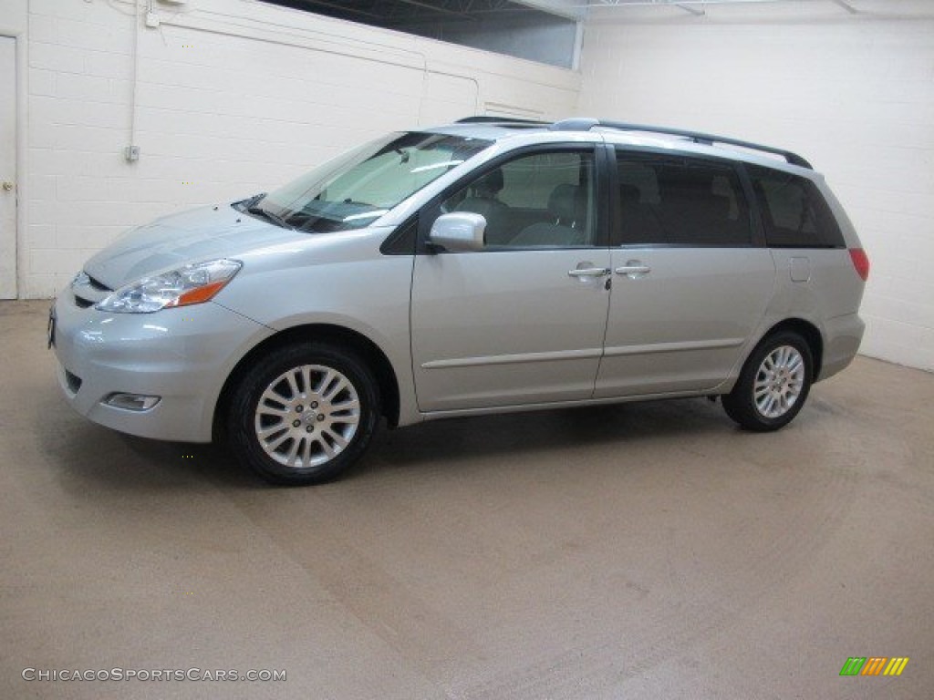 2007 Sienna XLE - Silver Shadow Pearl / Taupe photo #4