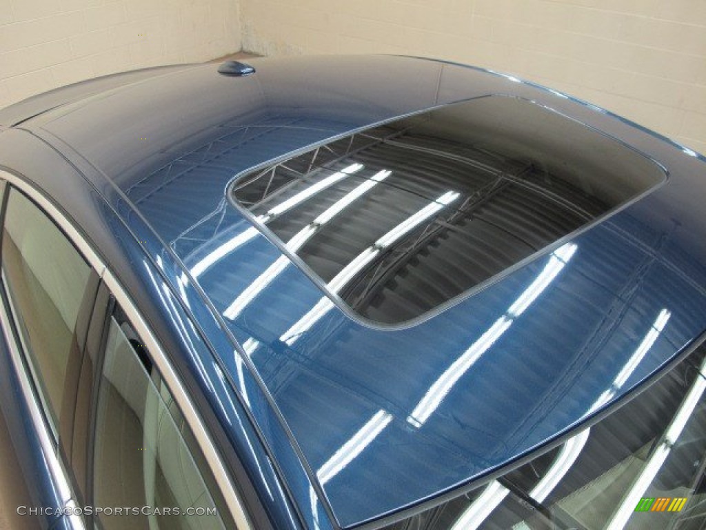 2010 XF Premium Sport Sedan - Indigo Blue Metallic / Barley photo #12