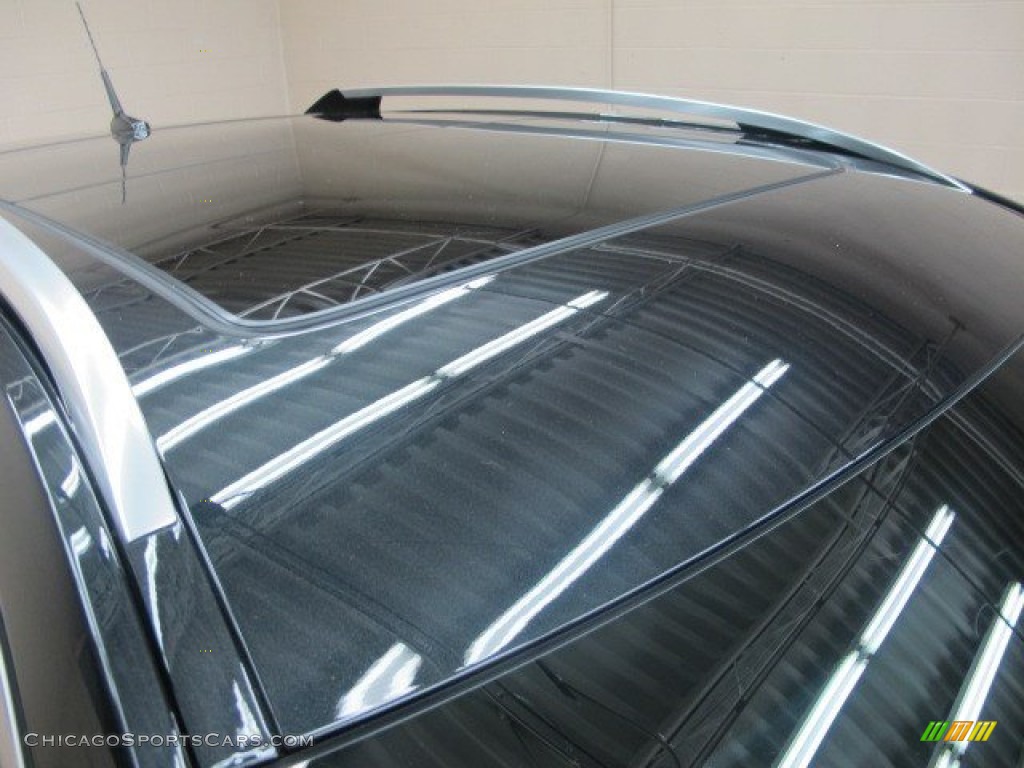2012 SRX Luxury AWD - Black Ice Metallic / Ebony/Ebony photo #16