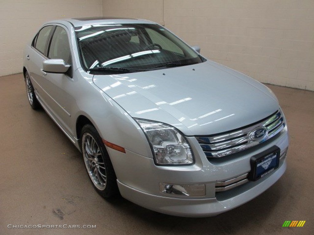 Silver Frost Metallic / Charcoal Black Ford Fusion SEL V6