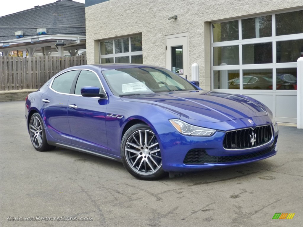 Blu Emozione (Blue) / Cuoio Maserati Ghibli S Q4